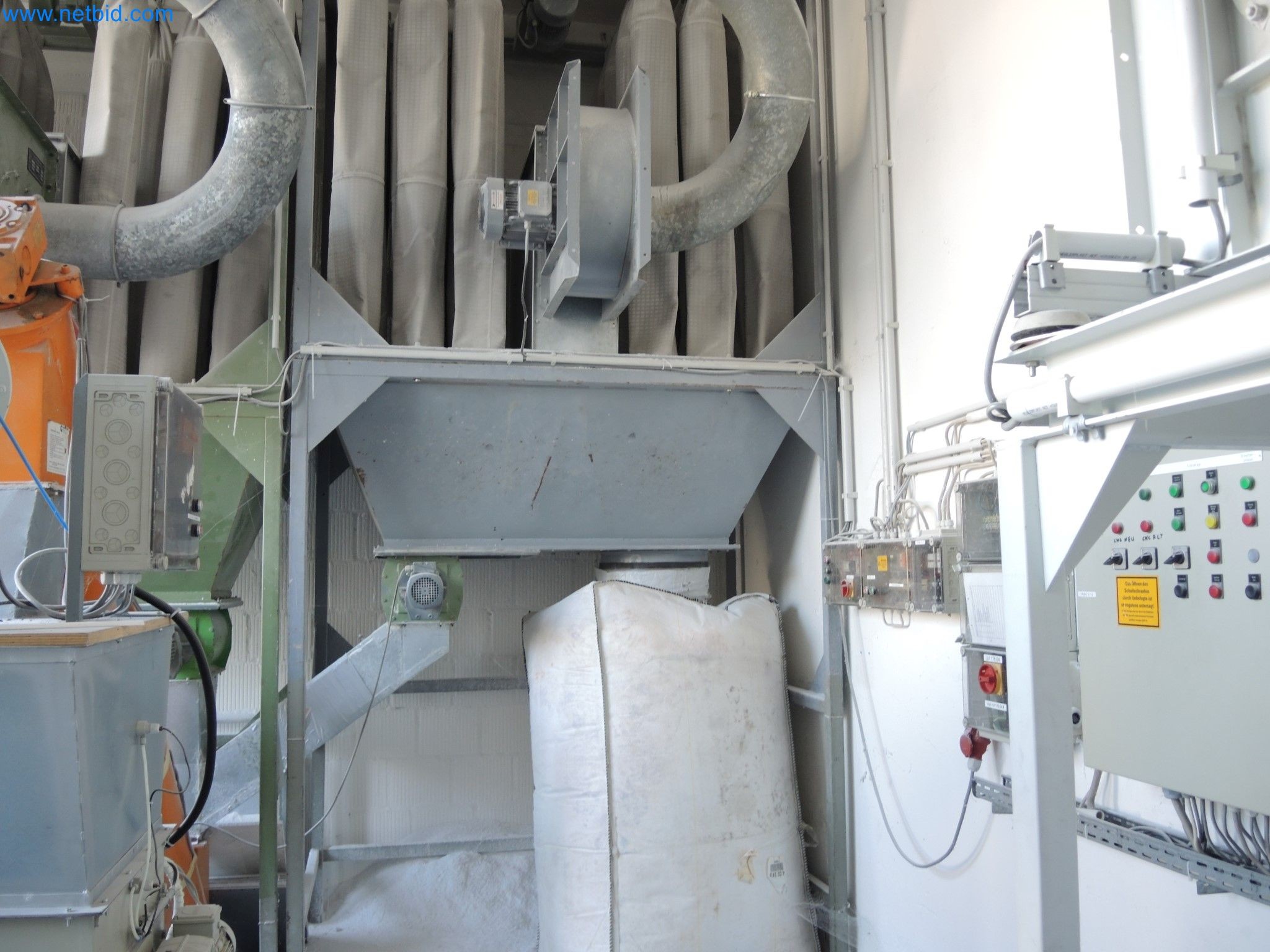 Máquinas para a produção de materiais de isolamento, peças de espuma EPS / componentes de espuma de partículas-7