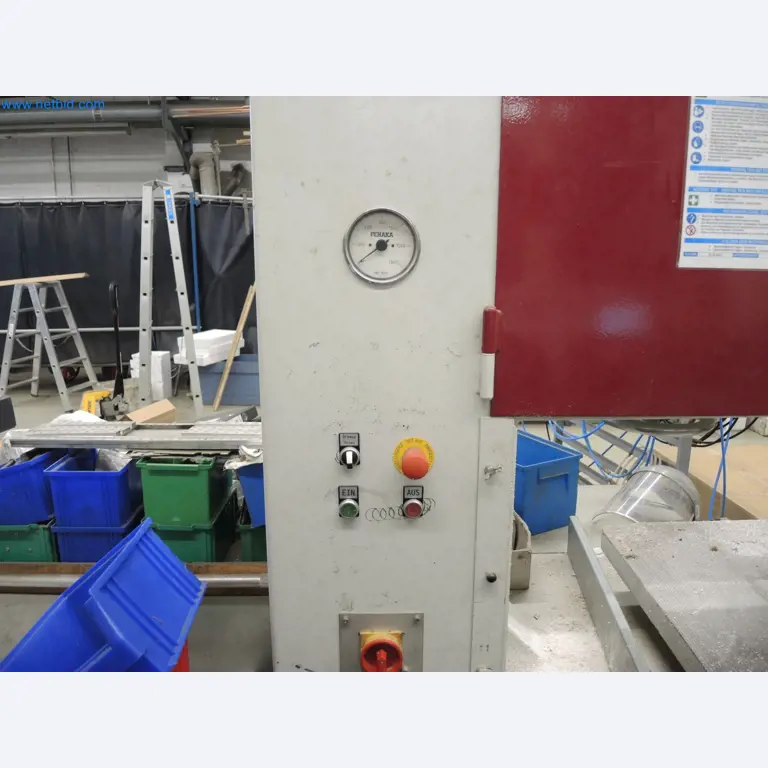 Machines for the production of insulation materials, EPS foam parts / particle foam components-2