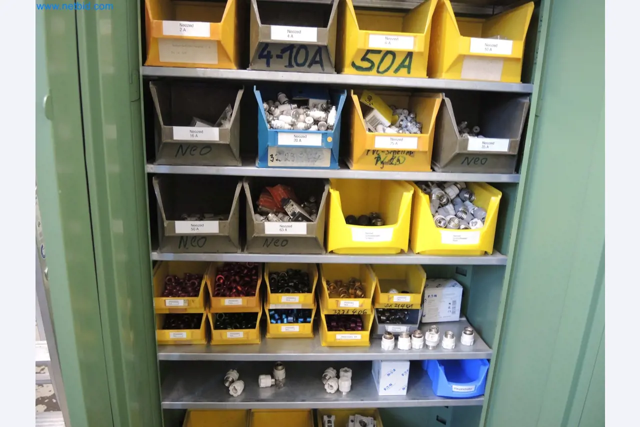 Machines for the production of insulation materials, EPS foam parts / particle foam components-13