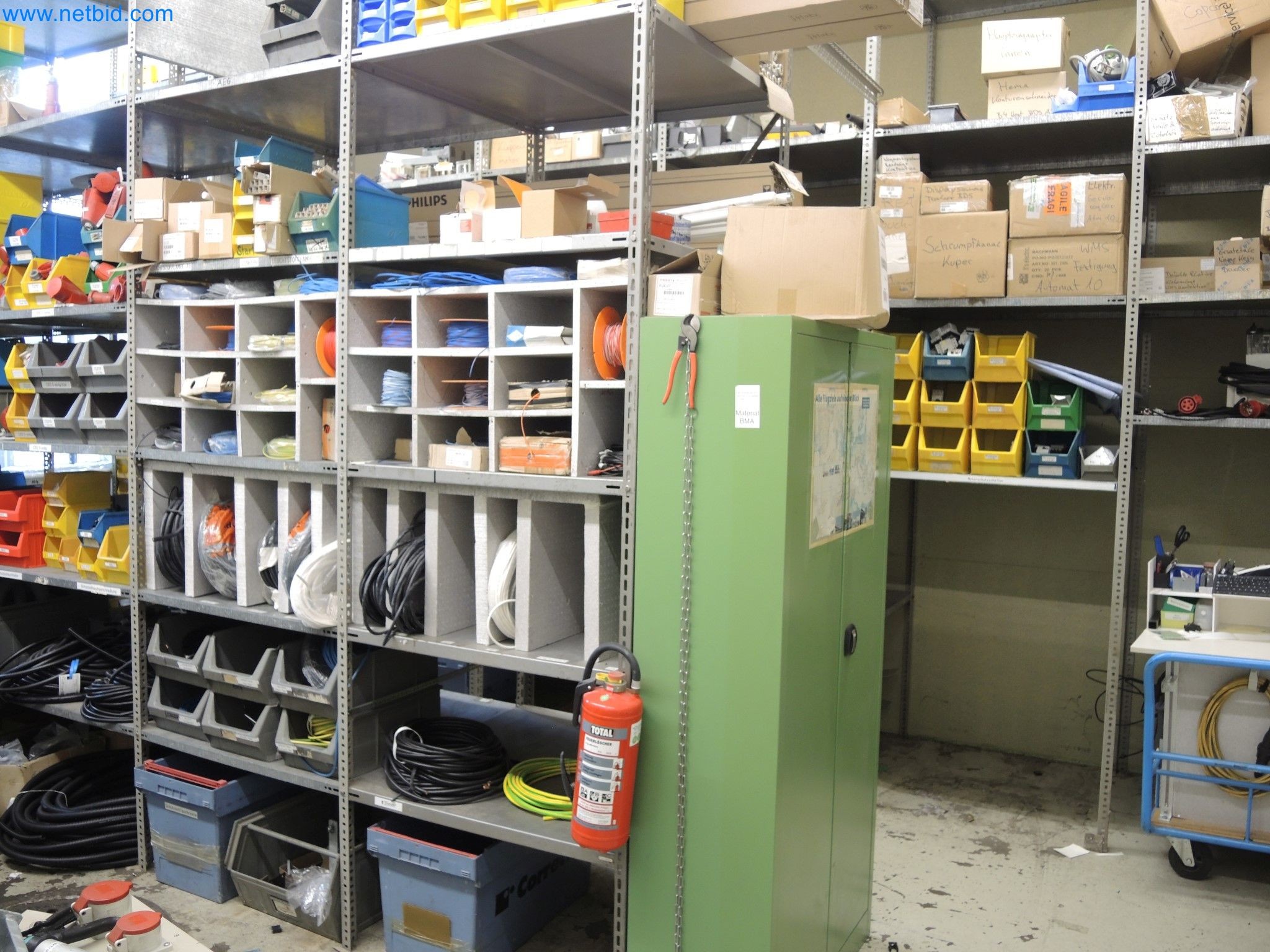 Machines for the production of insulation materials, EPS foam parts / particle foam components-3