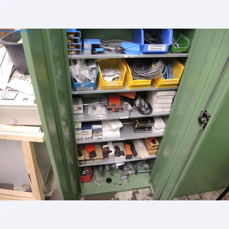 Machines for the production of insulation materials, EPS foam parts / particle foam components-4