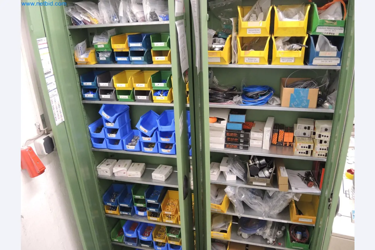 Machines for the production of insulation materials, EPS foam parts / particle foam components-7