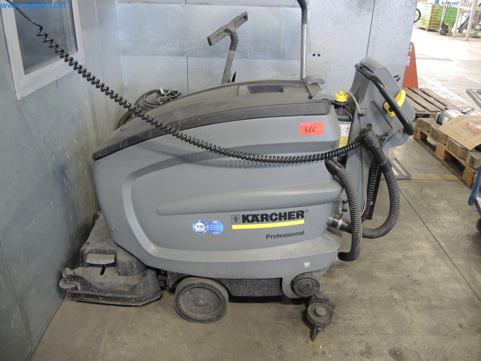 Machines for the production of insulation materials, EPS foam parts / particle foam components-1