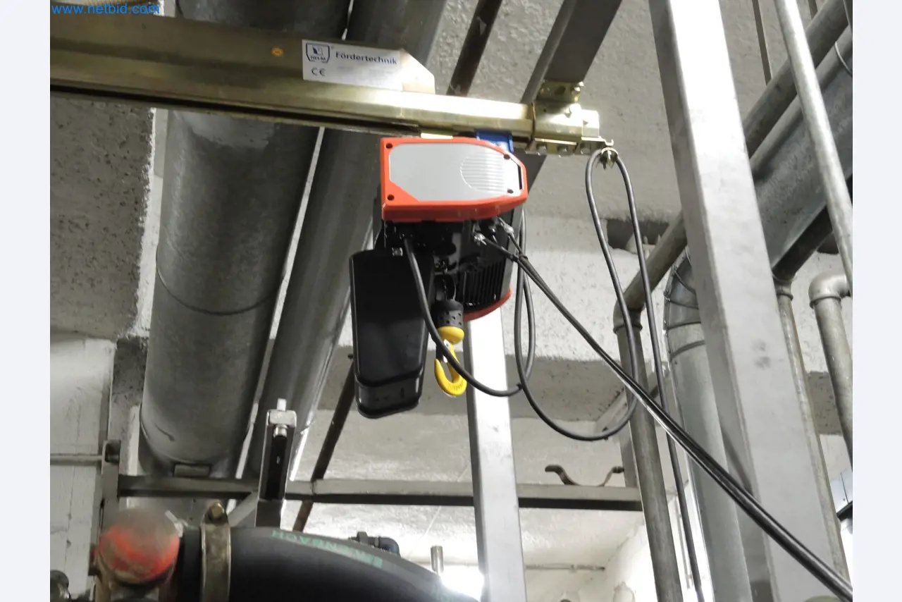 Machines for the production of insulation materials, EPS foam parts / particle foam components-5