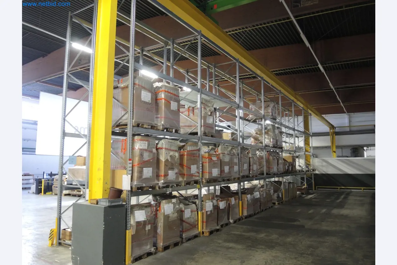 Machines for the production of insulation materials, EPS foam parts / particle foam components-2