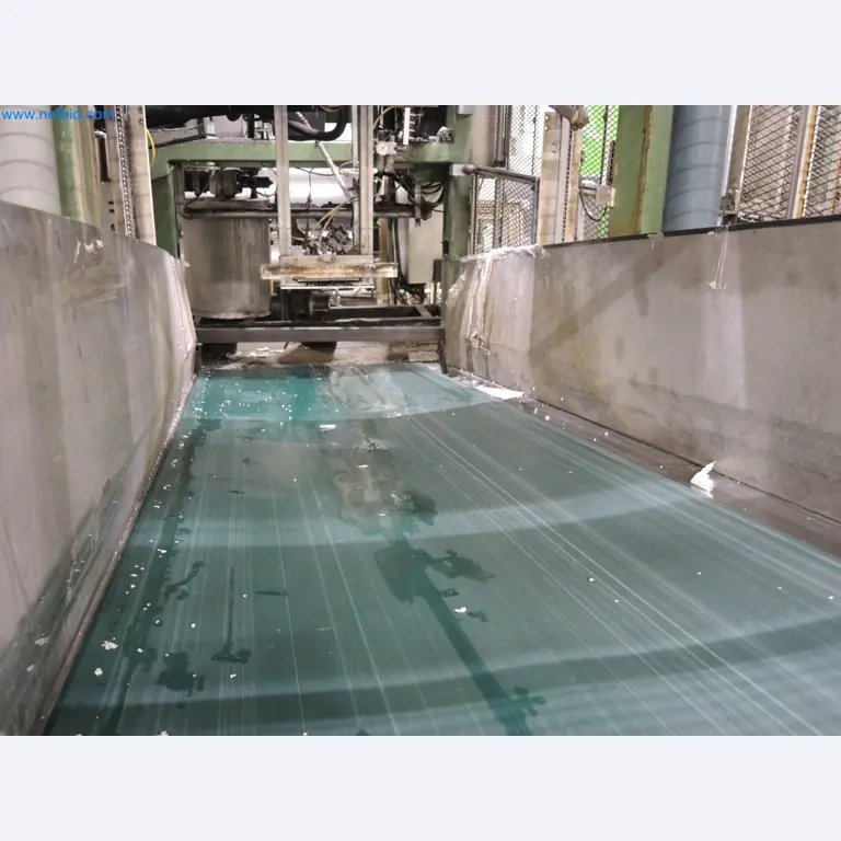 Machines for the production of insulation materials, EPS foam parts / particle foam components-2