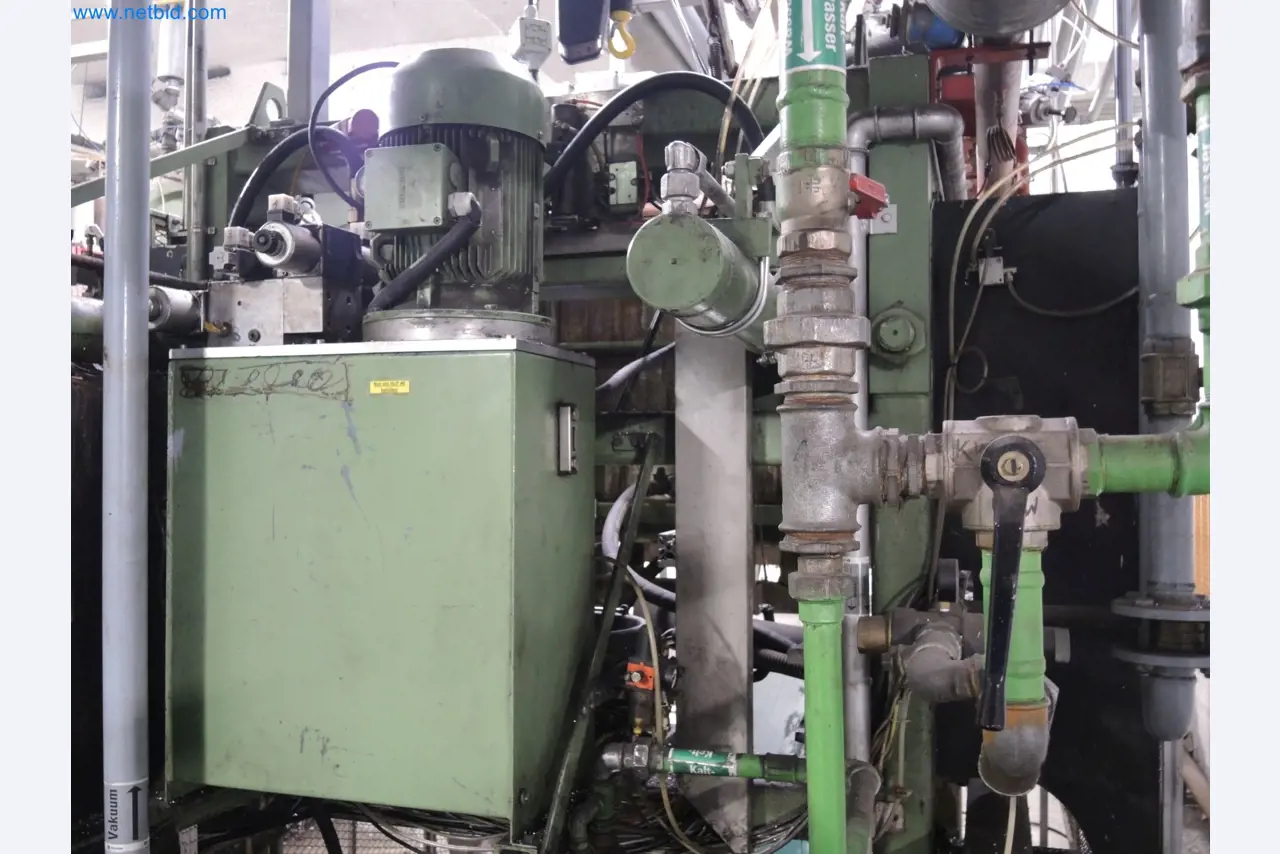 Machines for the production of insulation materials, EPS foam parts / particle foam components-4