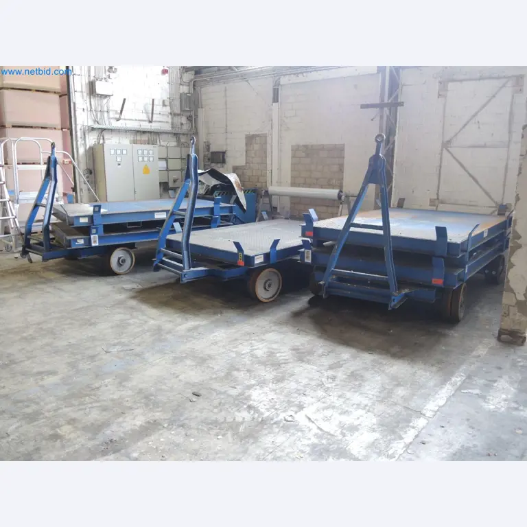 Machines for the production of insulation materials, EPS foam parts / particle foam components-1