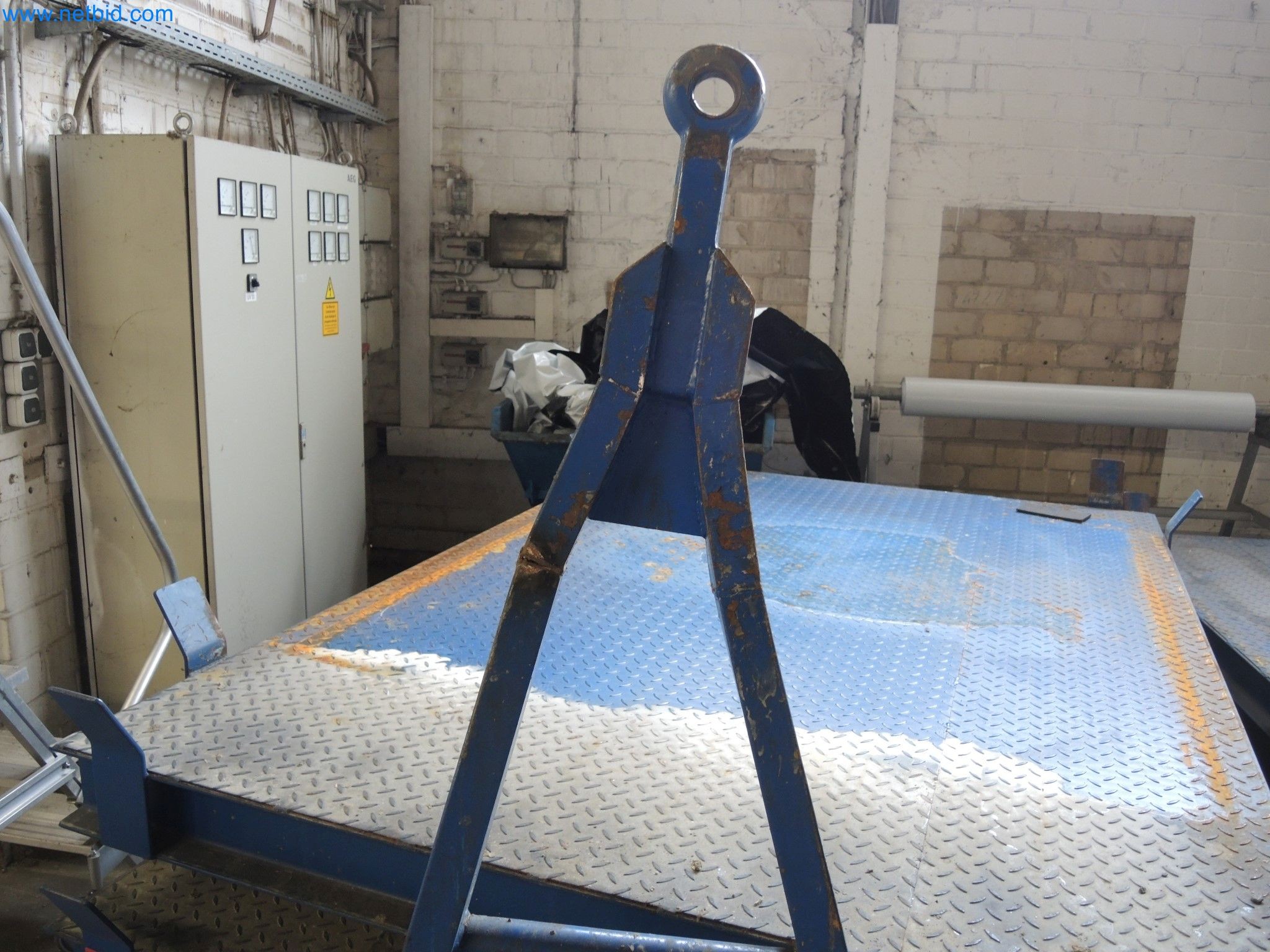 Machines for the production of insulation materials, EPS foam parts / particle foam components-4