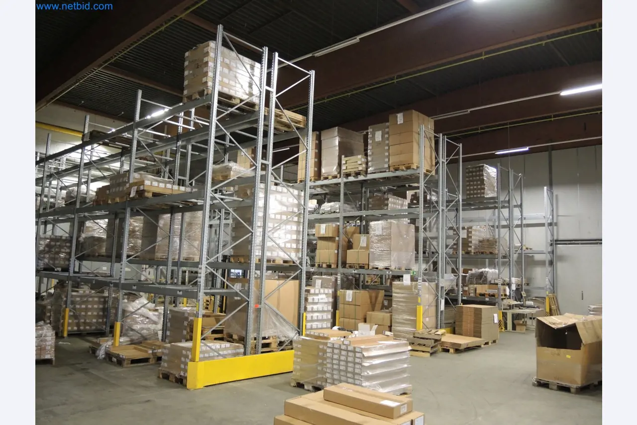 Machines for the production of insulation materials, EPS foam parts / particle foam components-1