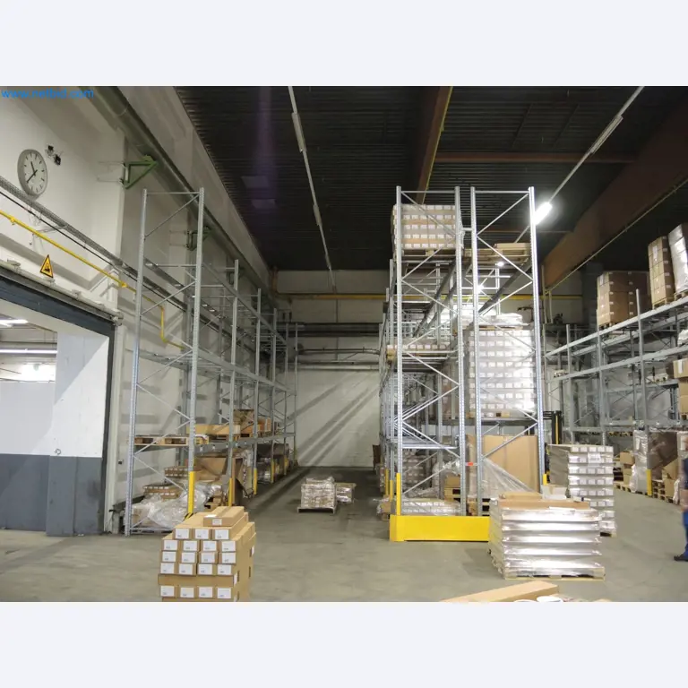 Machines for the production of insulation materials, EPS foam parts / particle foam components-3