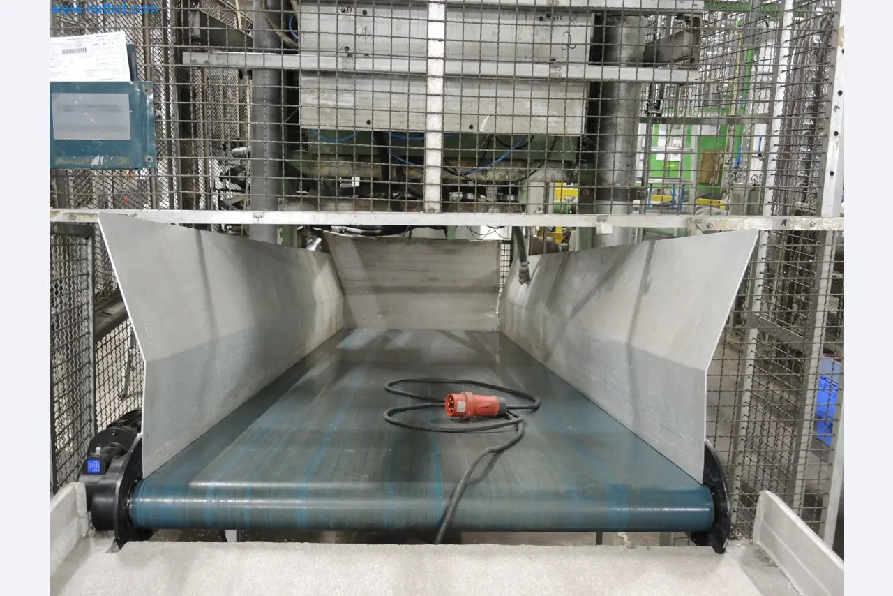 Machines for the production of insulation materials, EPS foam parts / particle foam components-3