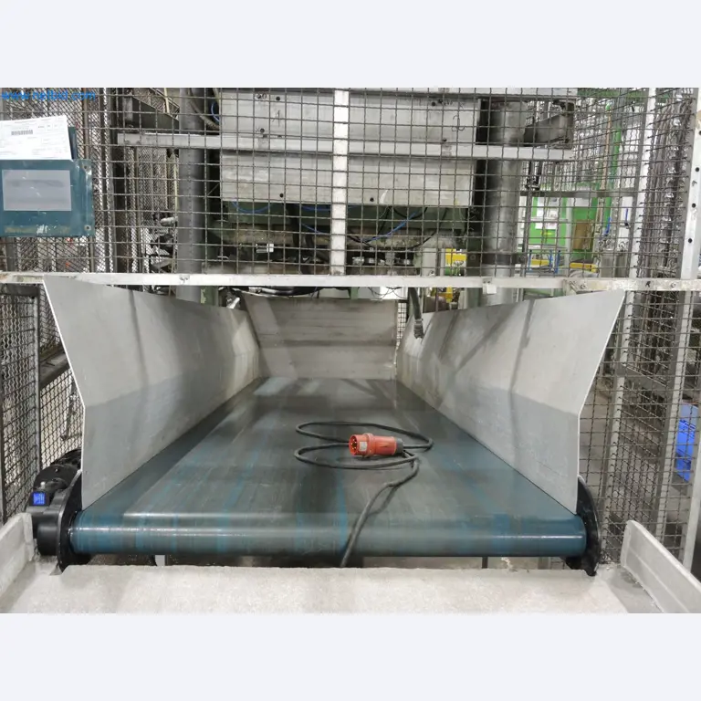 Machines for the production of insulation materials, EPS foam parts / particle foam components-3