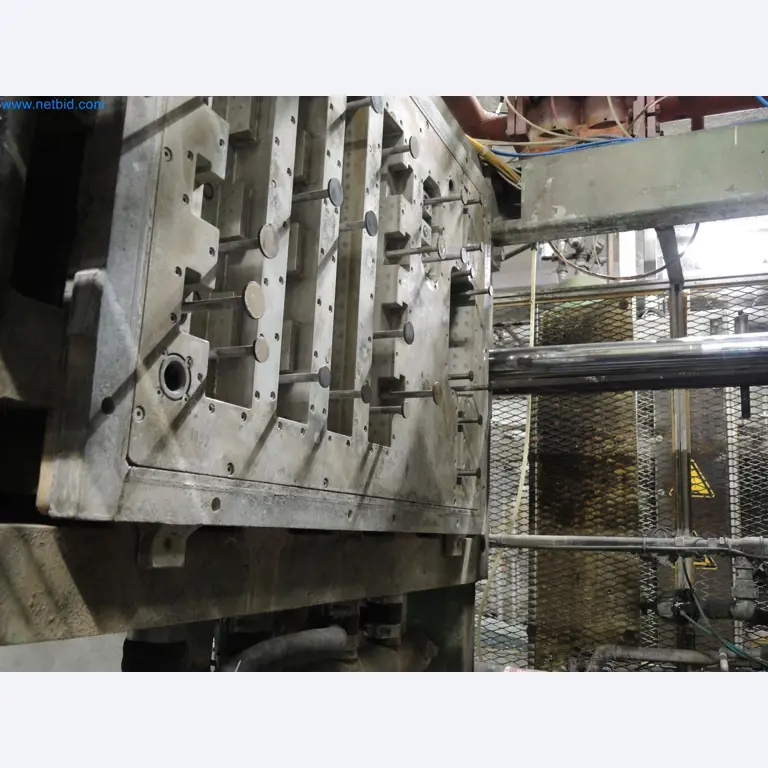 Machines for the production of insulation materials, EPS foam parts / particle foam components-4