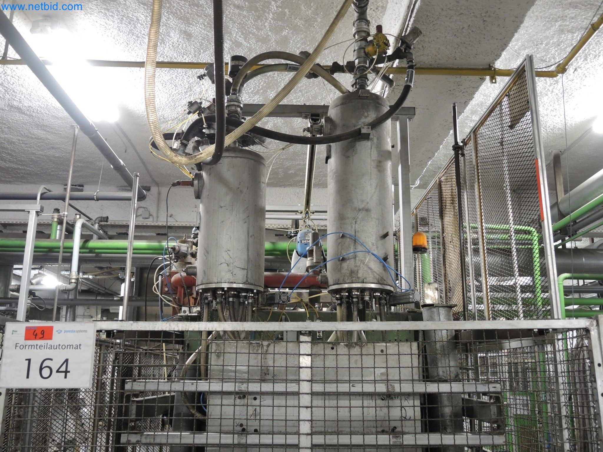 Machines for the production of insulation materials, EPS foam parts / particle foam components-6