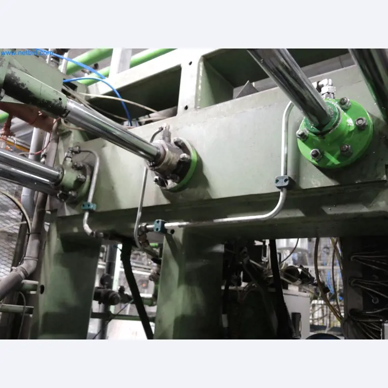 Machines for the production of insulation materials, EPS foam parts / particle foam components-9