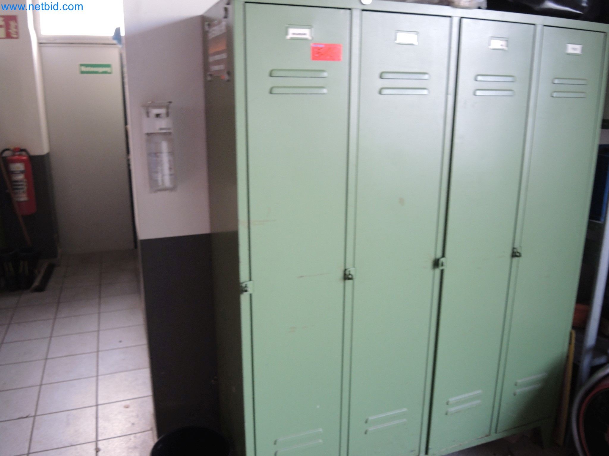 Machines for the production of insulation materials, EPS foam parts / particle foam components-1