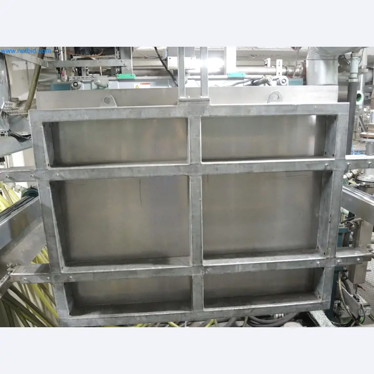 Machines for the production of insulation materials, EPS foam parts / particle foam components-2