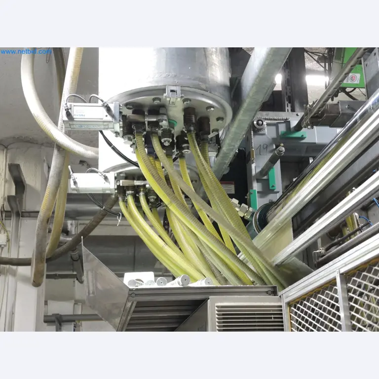 Machines for the production of insulation materials, EPS foam parts / particle foam components-9