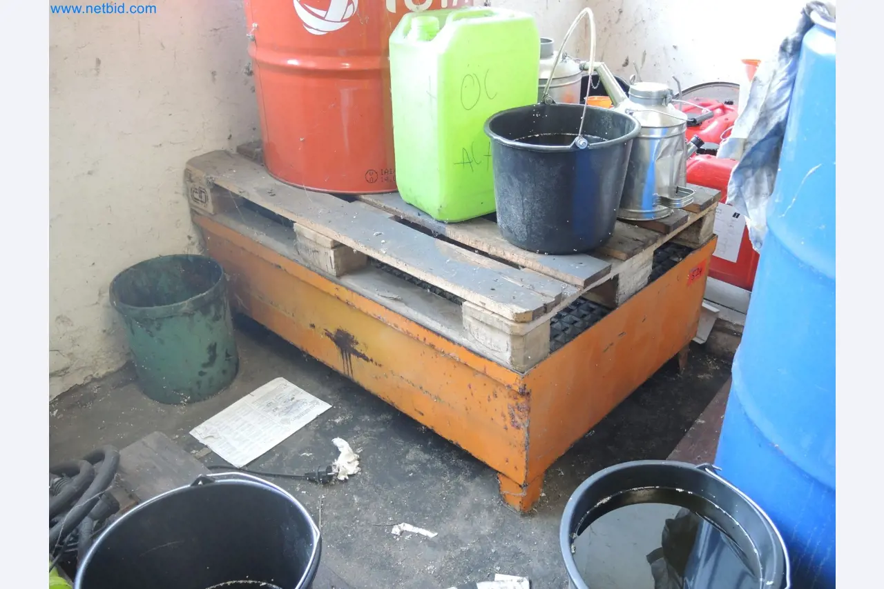 Machines for the production of insulation materials, EPS foam parts / particle foam components-1