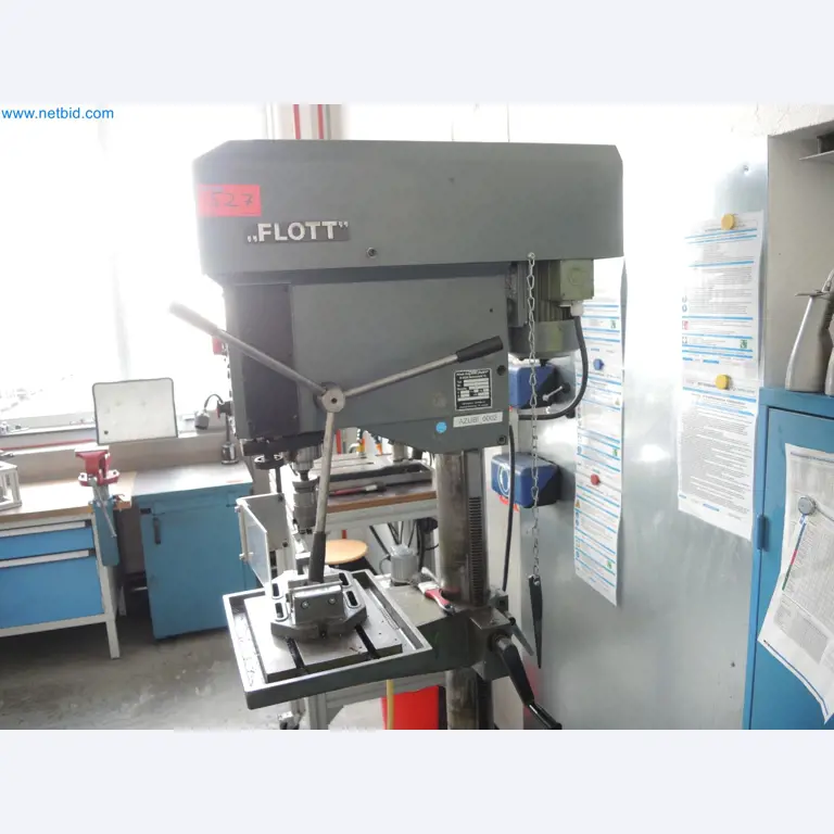 Machines for the production of insulation materials, EPS foam parts / particle foam components-1