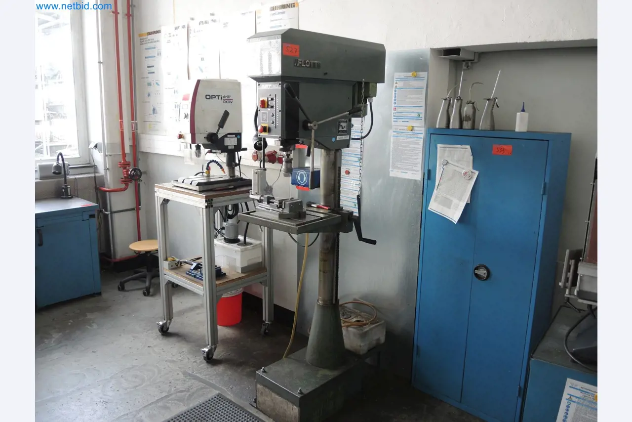 Machines for the production of insulation materials, EPS foam parts / particle foam components-2