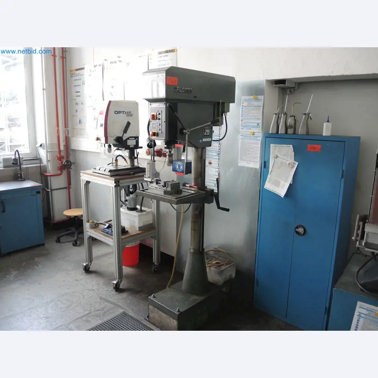 Machines for the production of insulation materials, EPS foam parts / particle foam components-2
