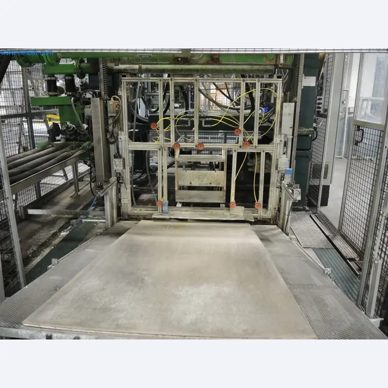 Machines for the production of insulation materials, EPS foam parts / particle foam components-3