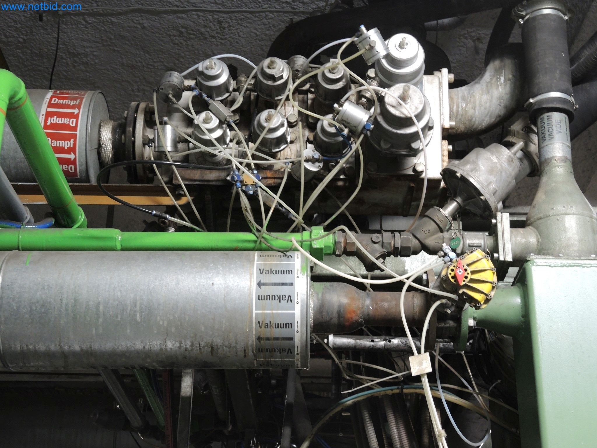 Machines for the production of insulation materials, EPS foam parts / particle foam components-7