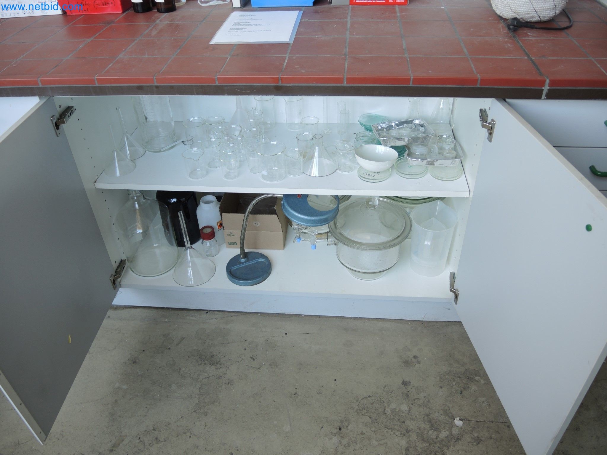 Machines for the production of insulation materials, EPS foam parts / particle foam components-4