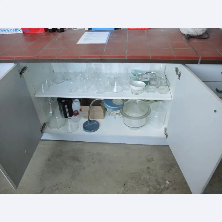 Machines for the production of insulation materials, EPS foam parts / particle foam components-4