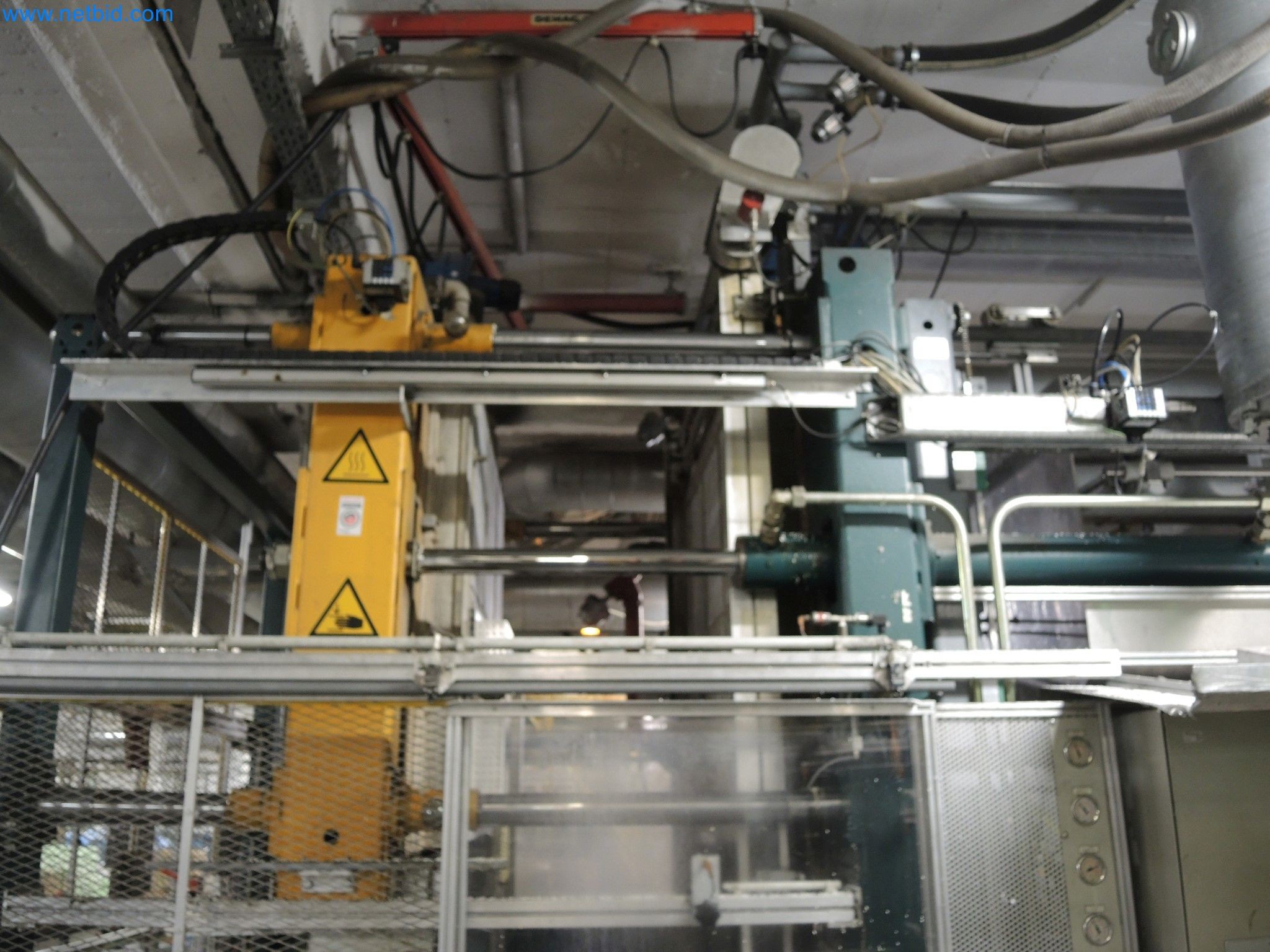 Machines for the production of insulation materials, EPS foam parts / particle foam components-4