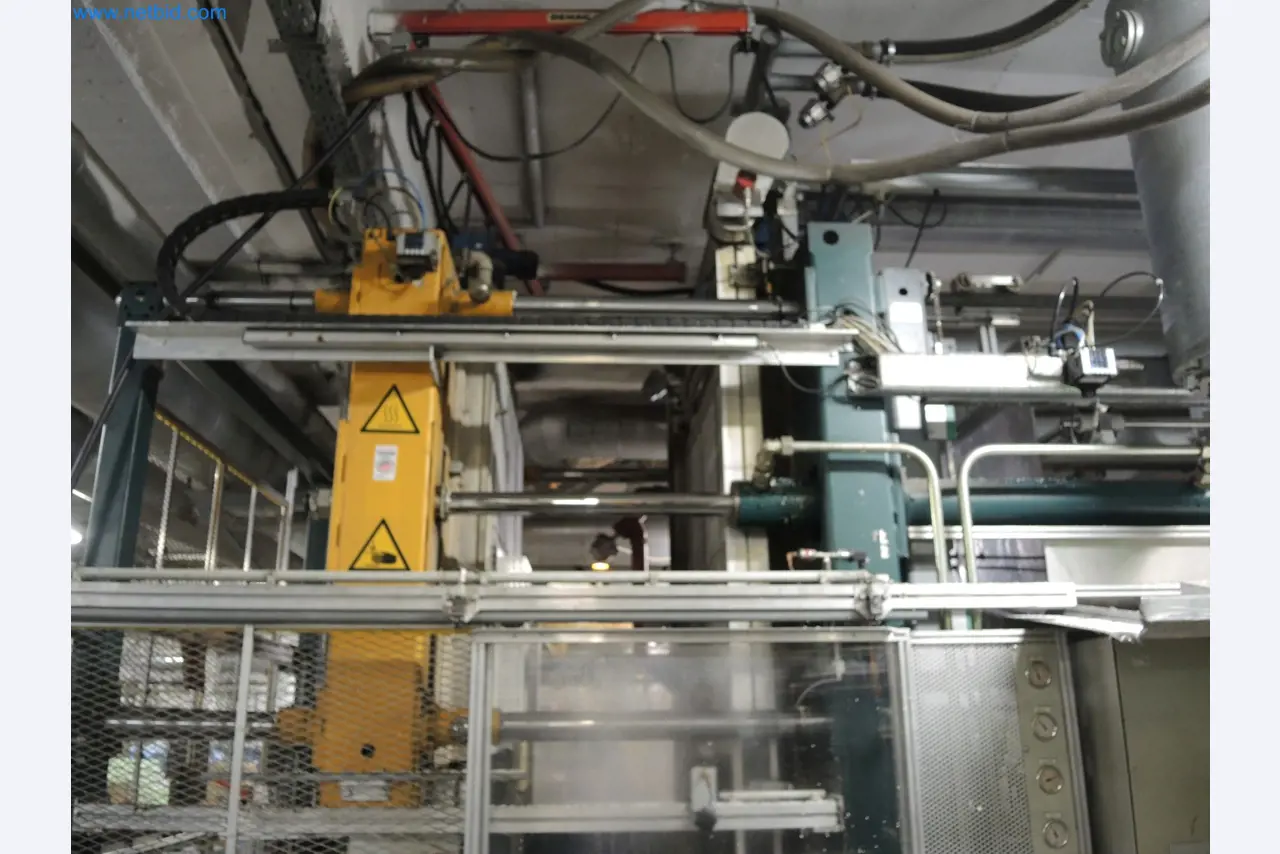 Machines for the production of insulation materials, EPS foam parts / particle foam components-4