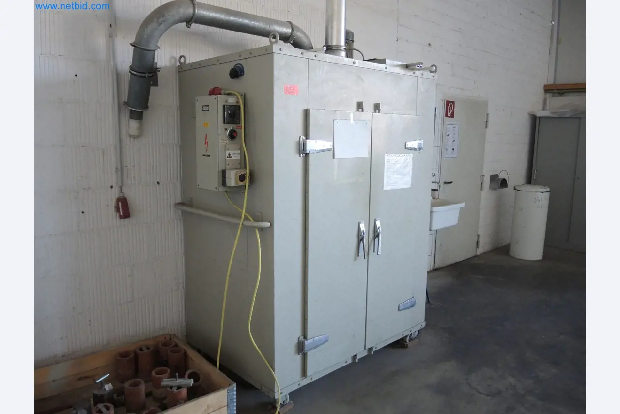 Machines for the production of insulation materials, EPS foam parts / particle foam components-1