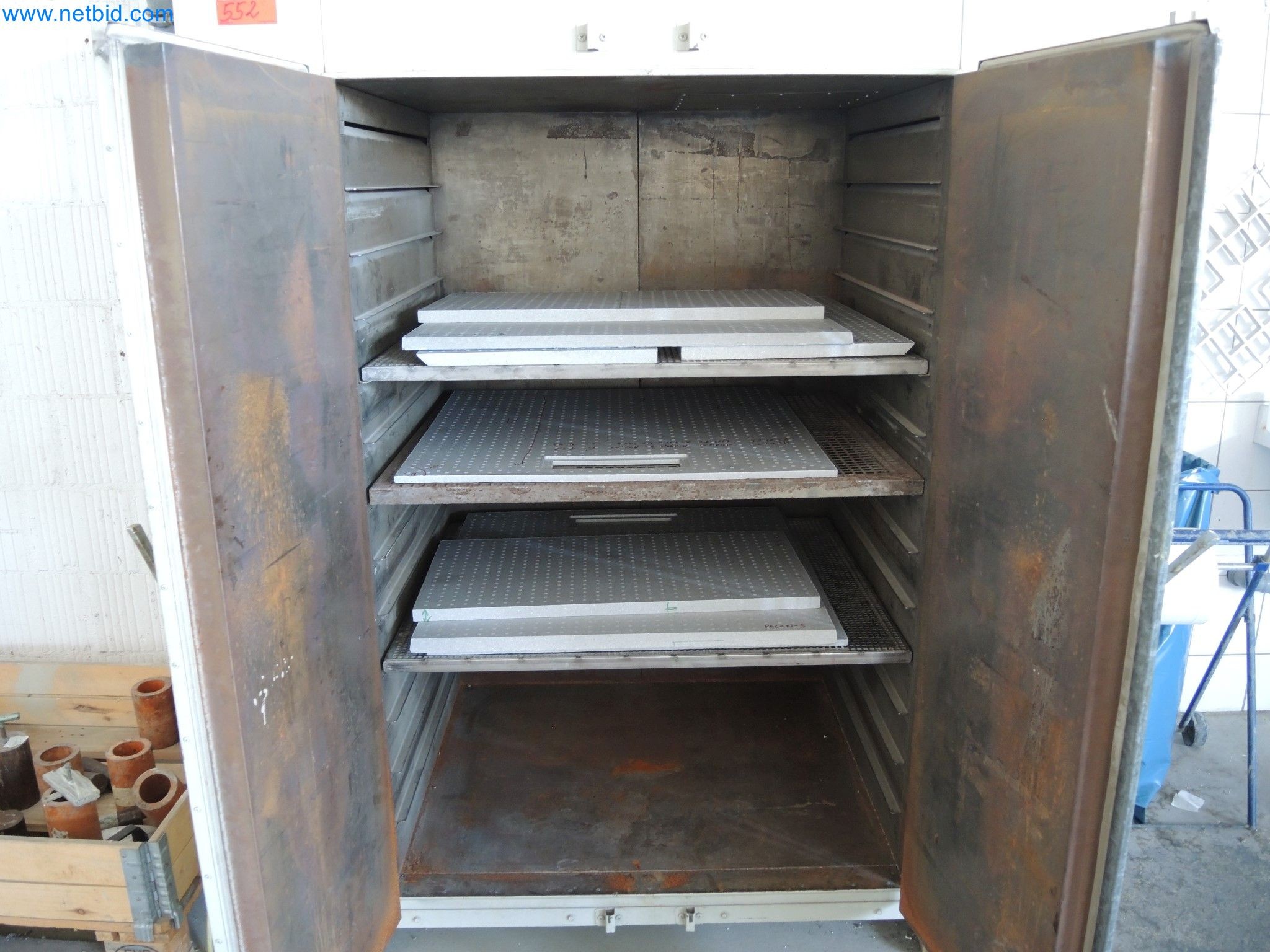 Machines for the production of insulation materials, EPS foam parts / particle foam components-2