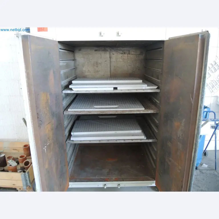 Machines for the production of insulation materials, EPS foam parts / particle foam components-2