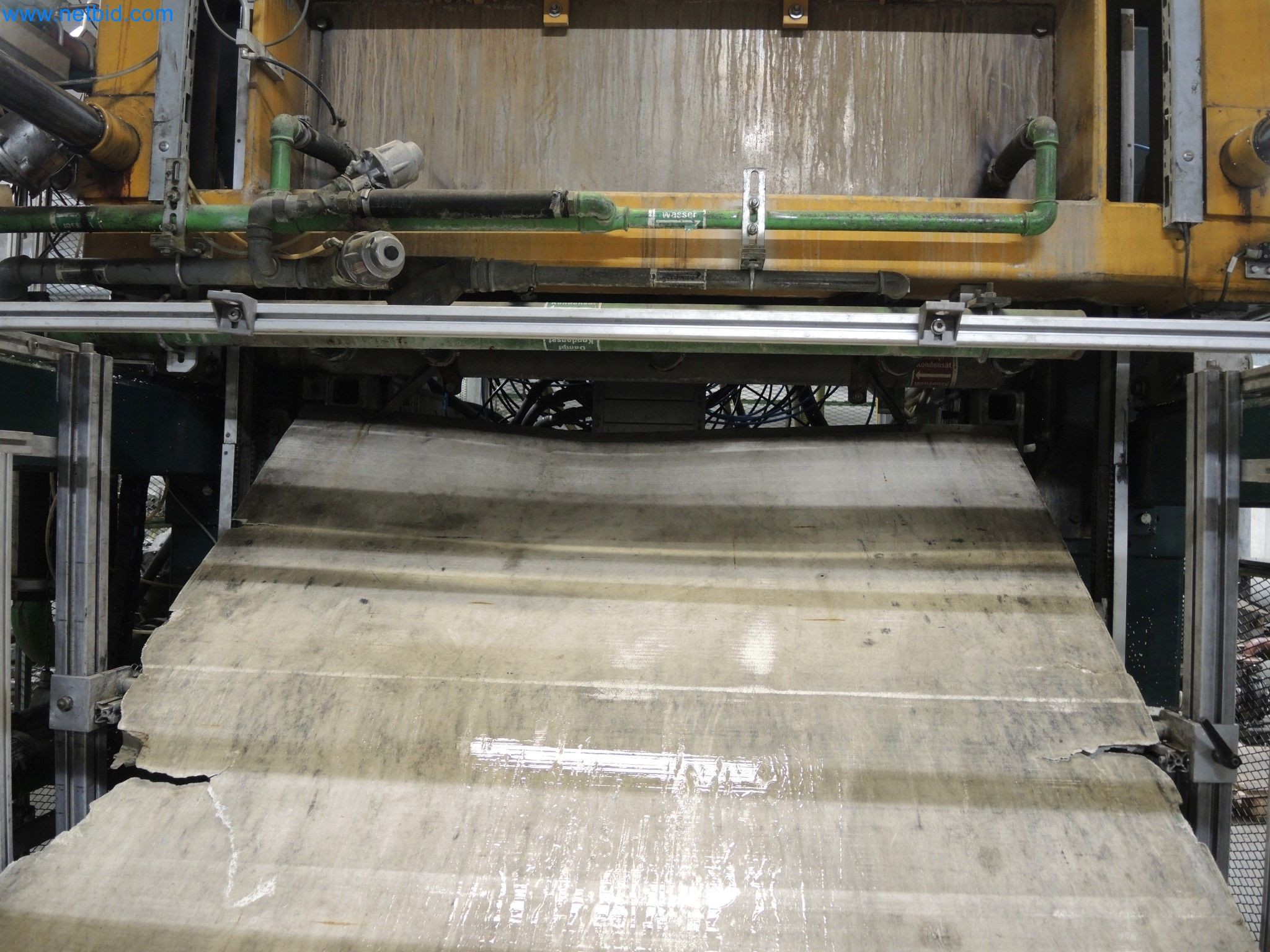 Machines for the production of insulation materials, EPS foam parts / particle foam components-2