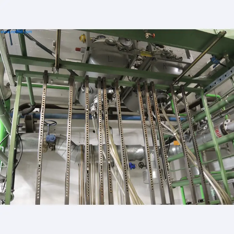 Machines pour la fabrication de matériaux isolants, de pièces en mousse EPS / de pièces en mousse à particules-3