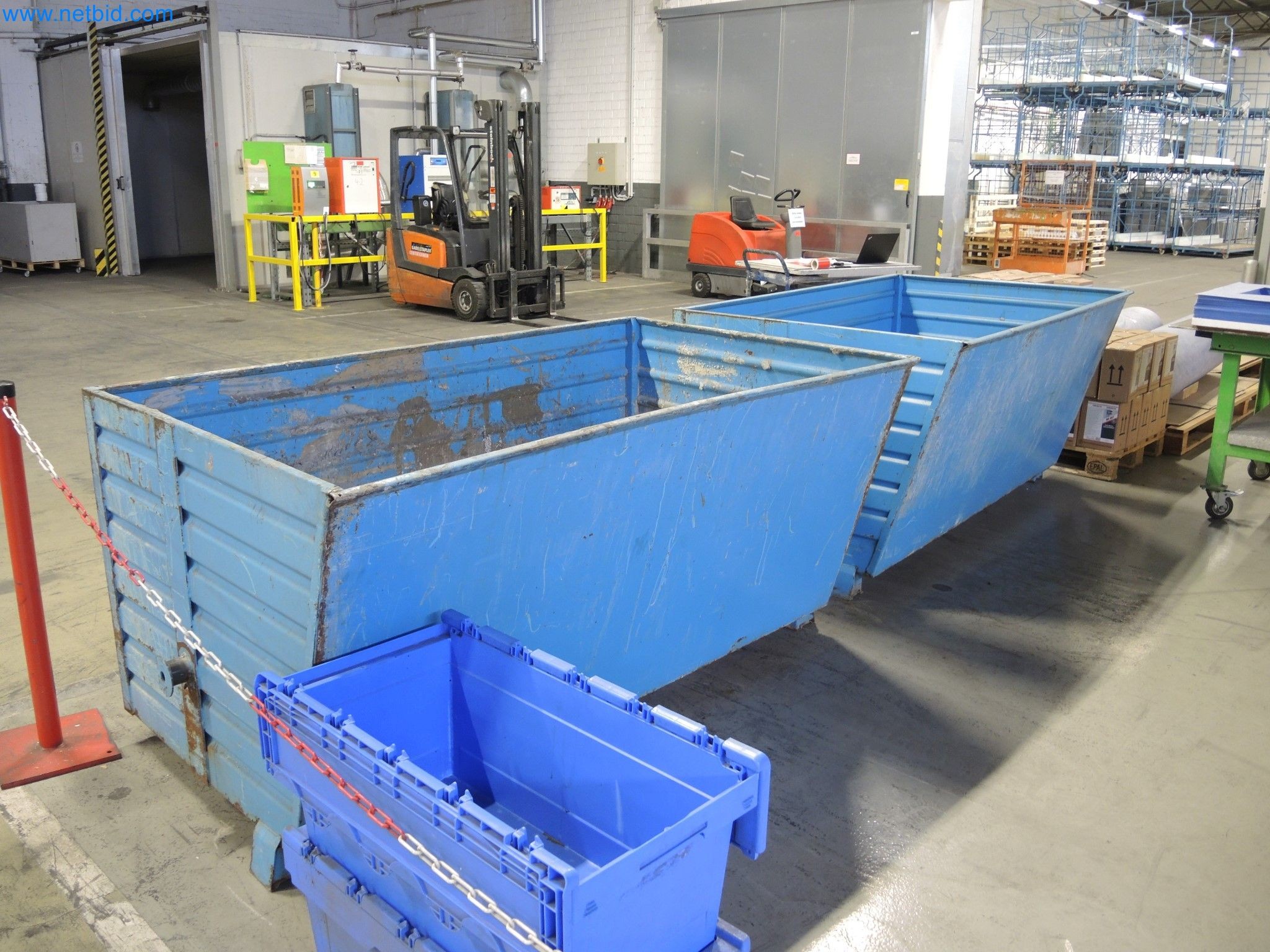 Machines for the production of insulation materials, EPS foam parts / particle foam components-2