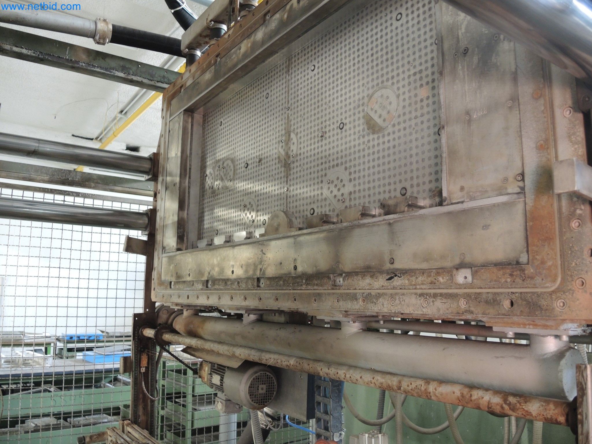 Machines for the production of insulation materials, EPS foam parts / particle foam components-4