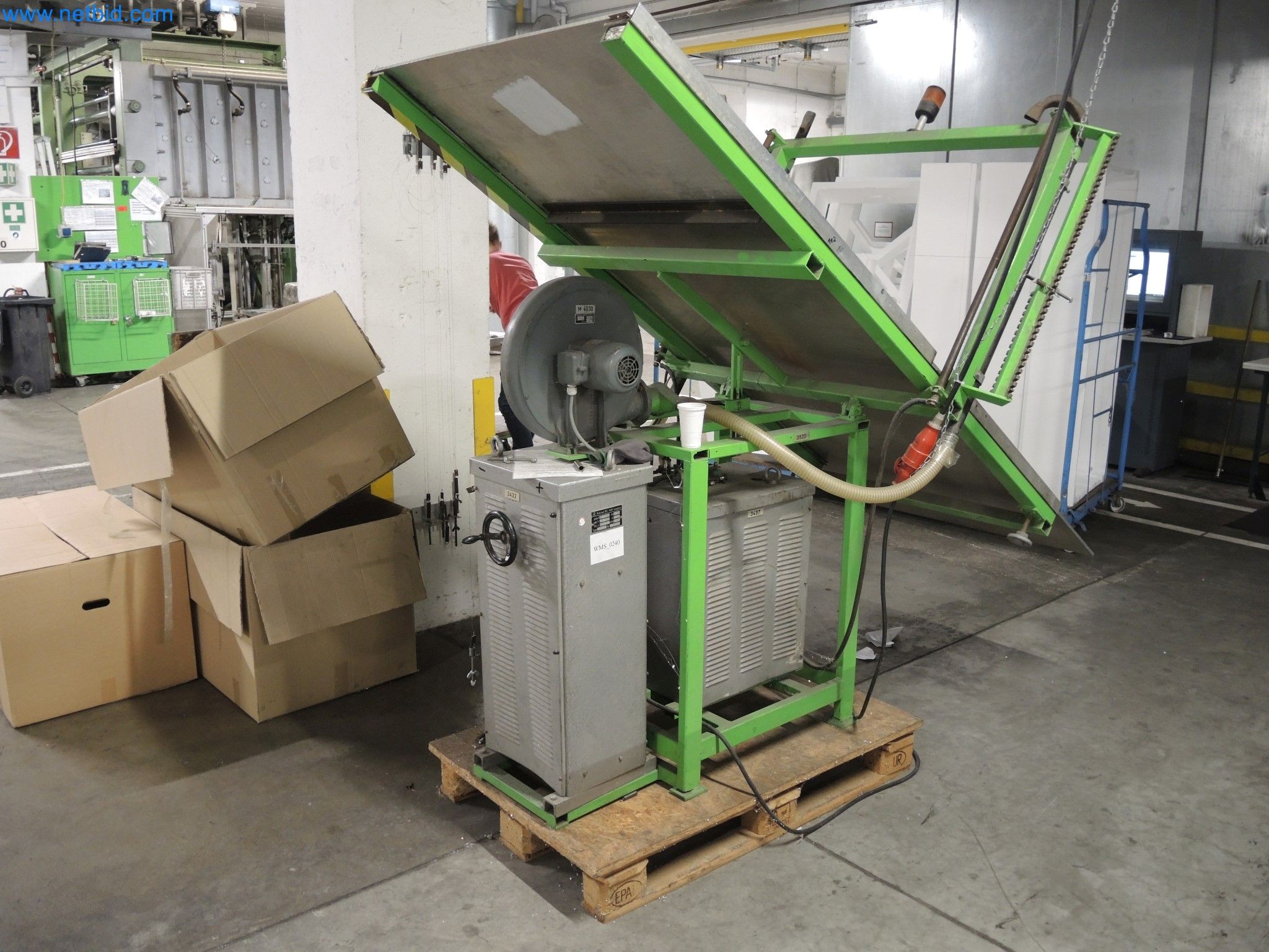 Maschinen zur Herstellung von Dämmmaterialien, EPS-Schaumteilen / Partikelschaum-Bauteilen-3