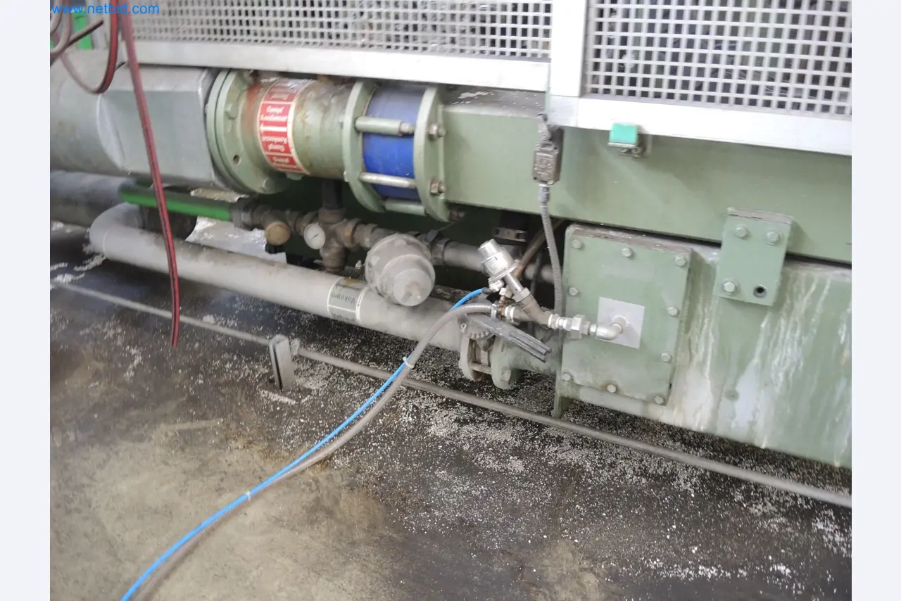 Machines for the production of insulation materials, EPS foam parts / particle foam components-10