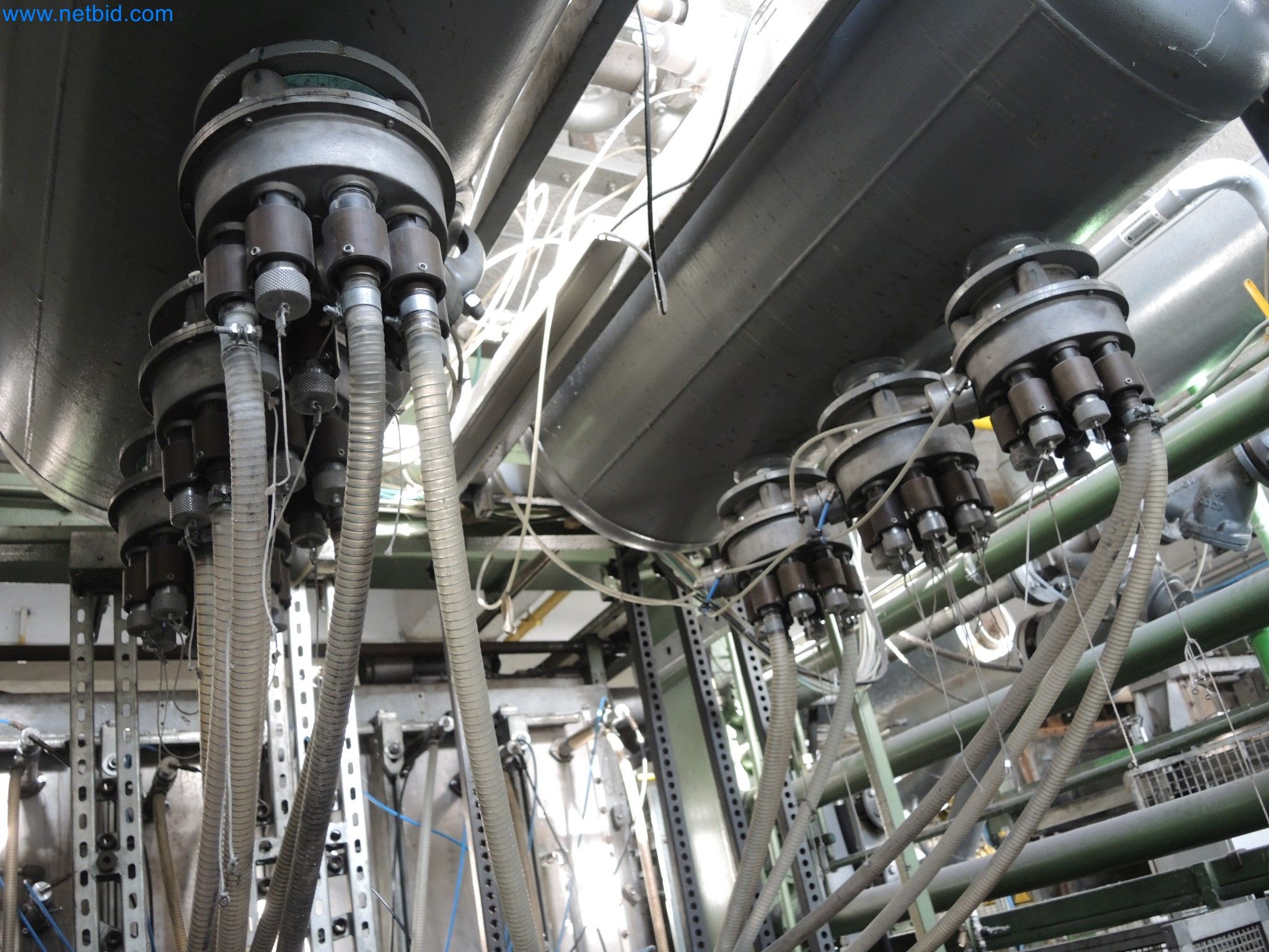 Machines for the production of insulation materials, EPS foam parts / particle foam components-6