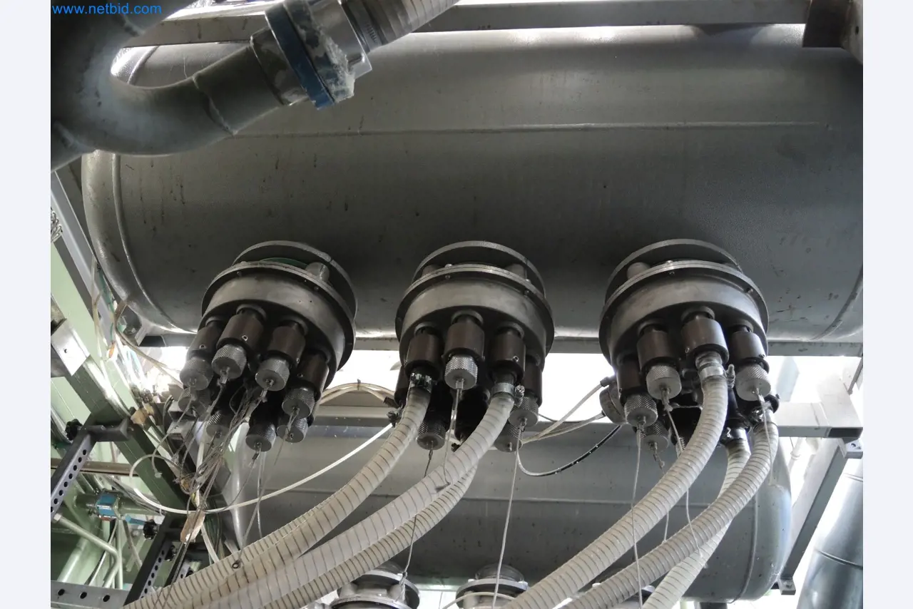 Machines for the production of insulation materials, EPS foam parts / particle foam components-7