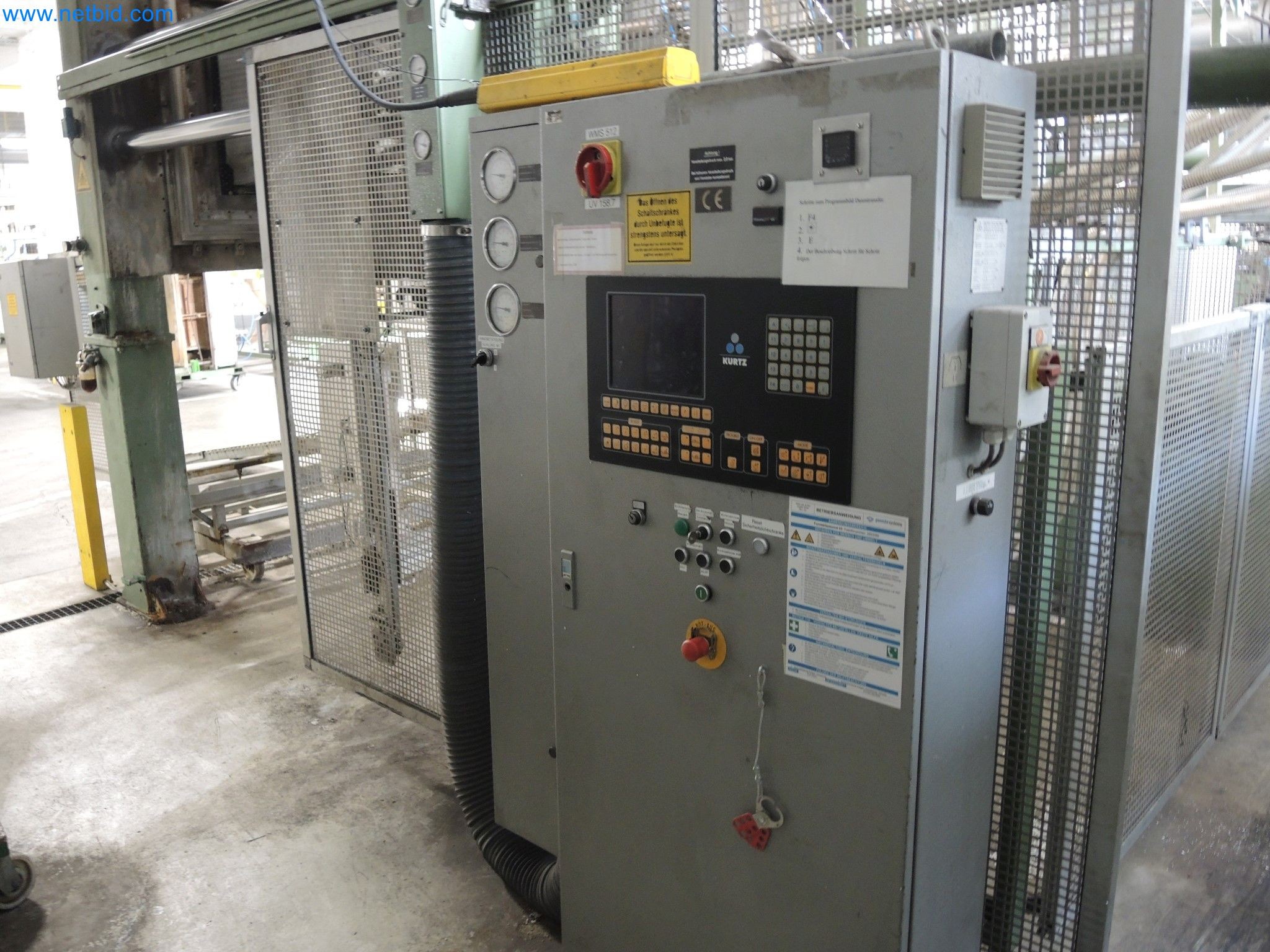 Machines for the production of insulation materials, EPS foam parts / particle foam components-8