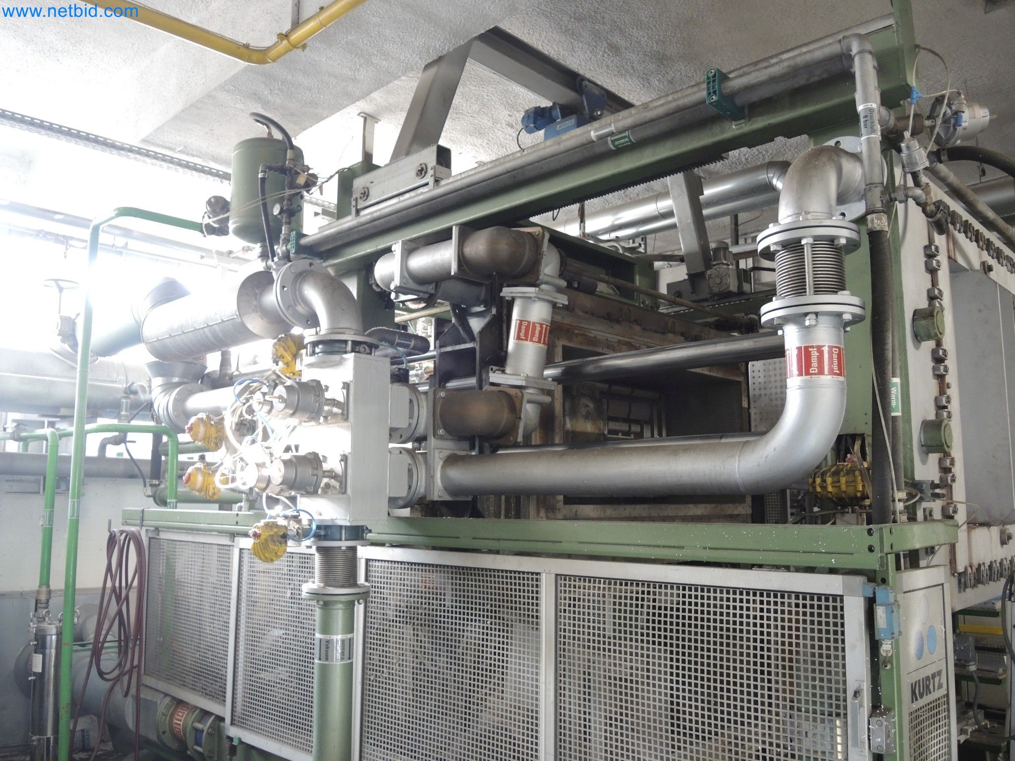 Machines for the production of insulation materials, EPS foam parts / particle foam components-9