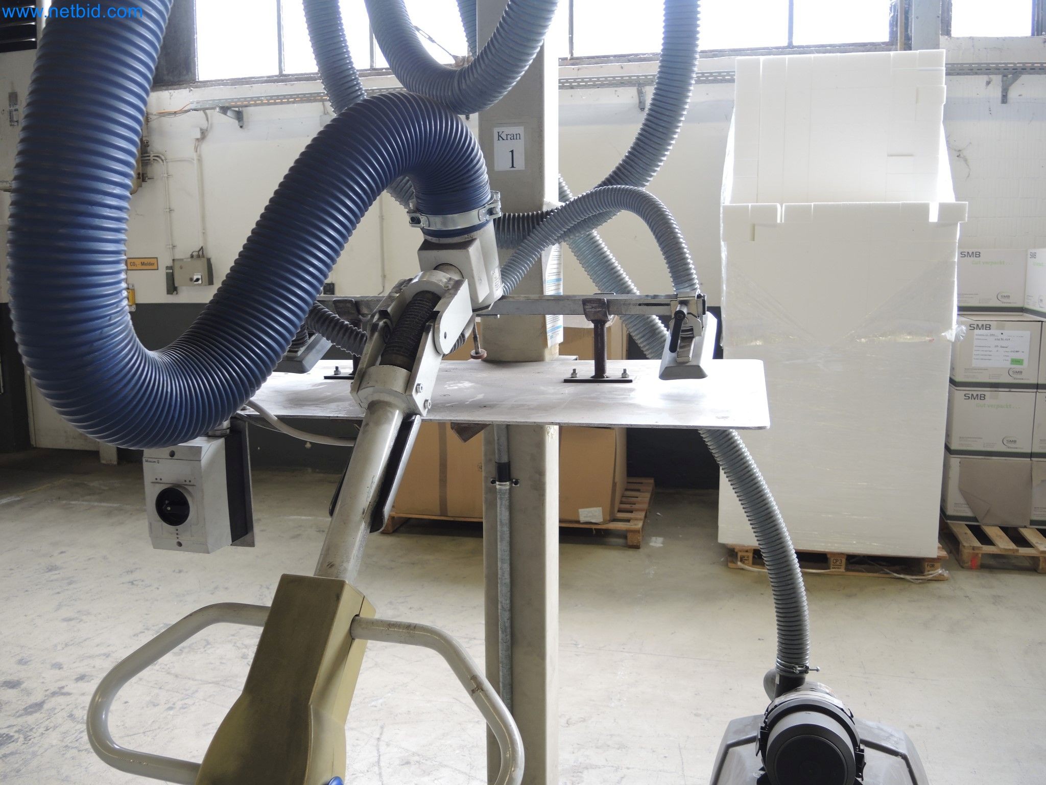 Machines for the production of insulation materials, EPS foam parts / particle foam components-3