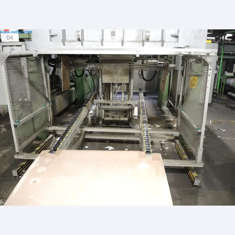 Machines for the production of insulation materials, EPS foam parts / particle foam components-2