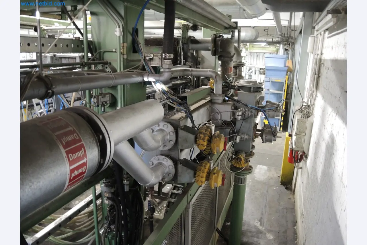 Machines for the production of insulation materials, EPS foam parts / particle foam components-5