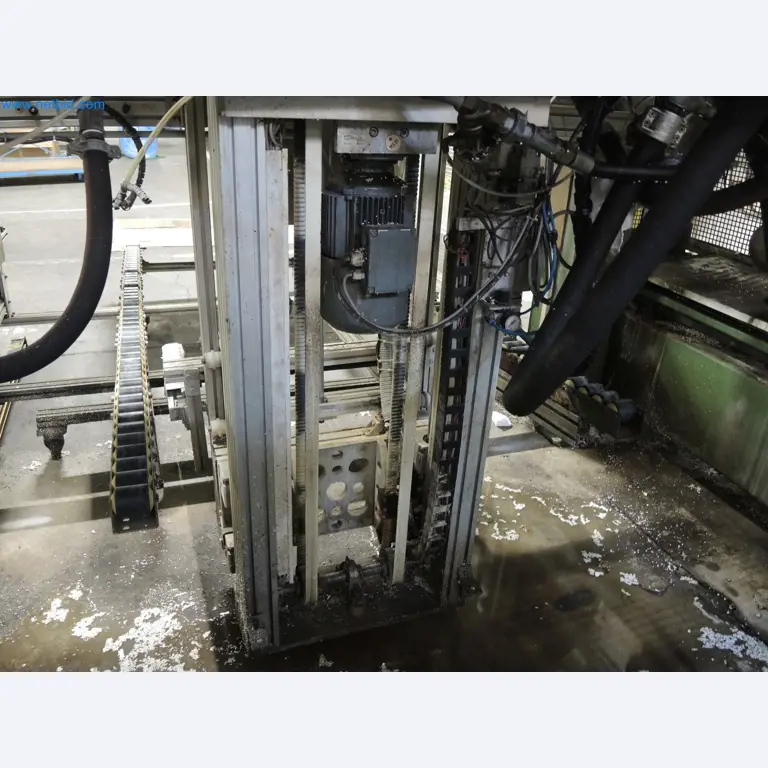 Machines for the production of insulation materials, EPS foam parts / particle foam components-6